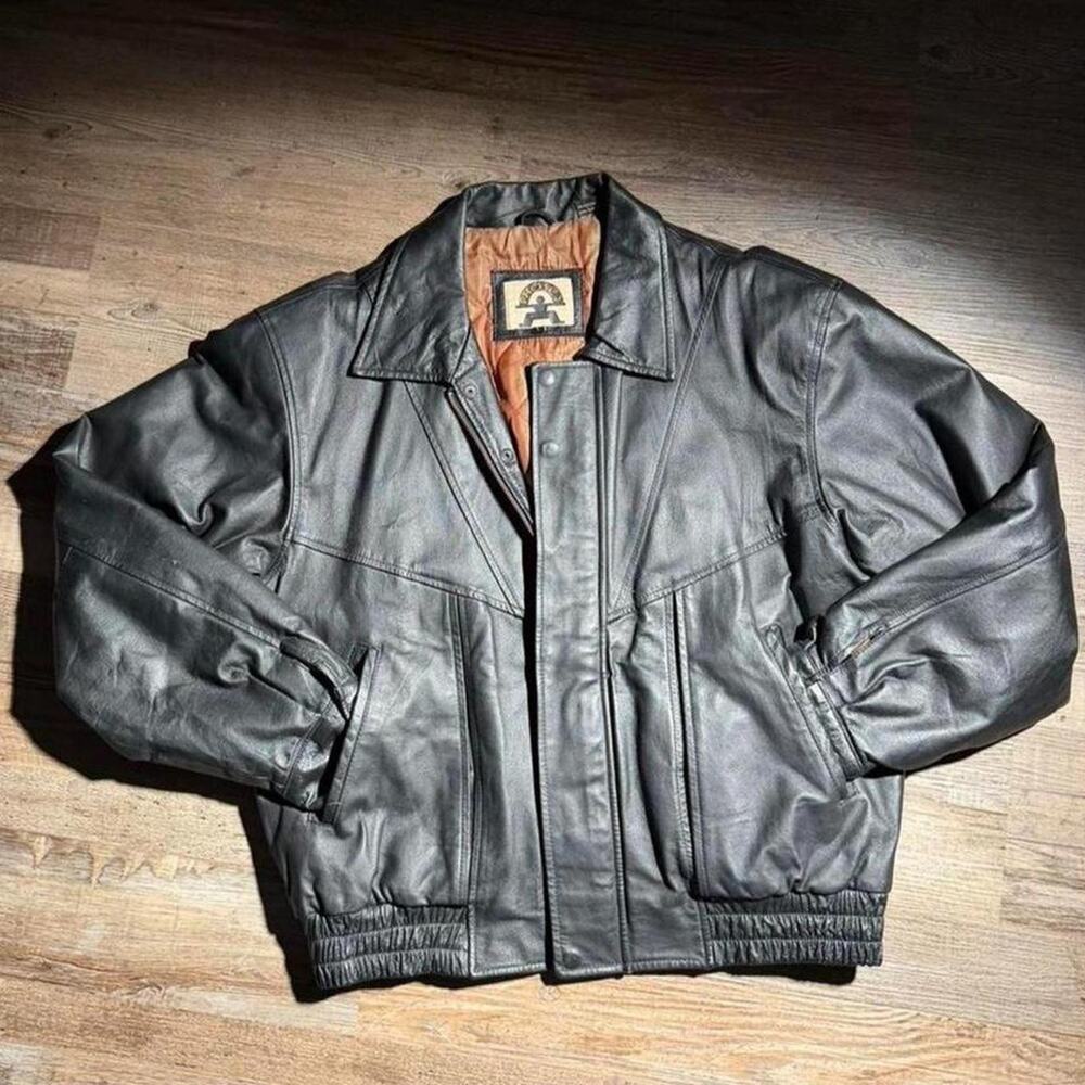 Vintage phase 2 black leather